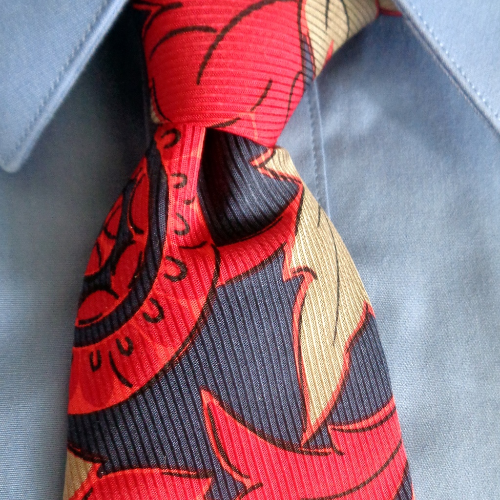 Gianni Versace Mens Tie 100% Silk Made In Italy